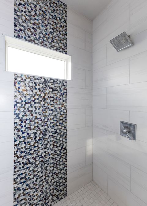 Tiny photo for 28067 238th Street, Le Claire, IA 52753 (MLS # 12592038)