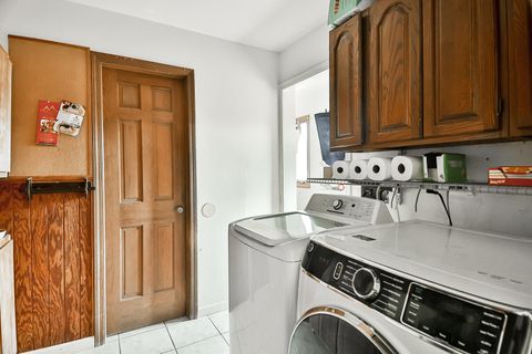 Tiny photo for 9221 Dirkshire Drive, Woodstock, IL 60098 (MLS # 12500836)