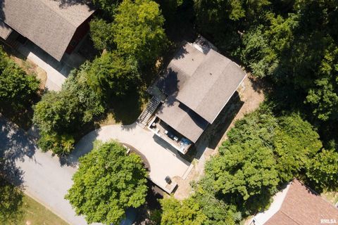 Tiny photo for 701 E CAMPUS Drive, Carbondale, IL 62901 (MLS # EB459237)