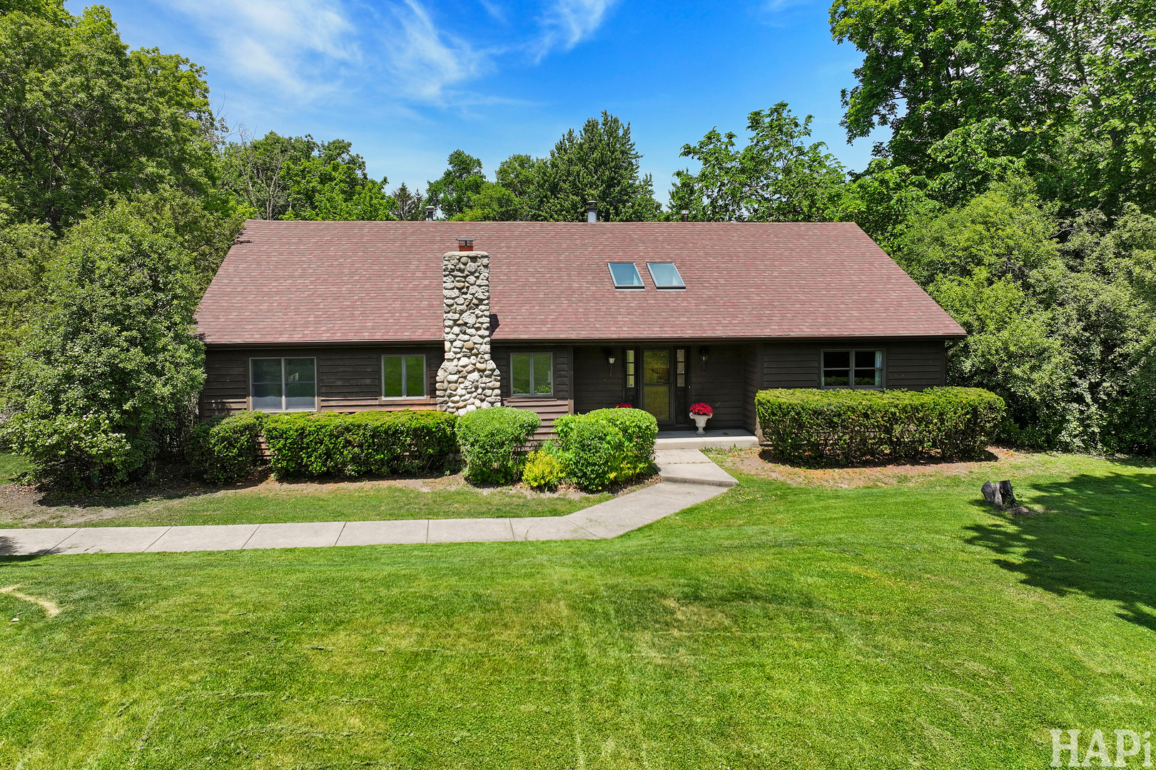 15192 W Rockland Road
