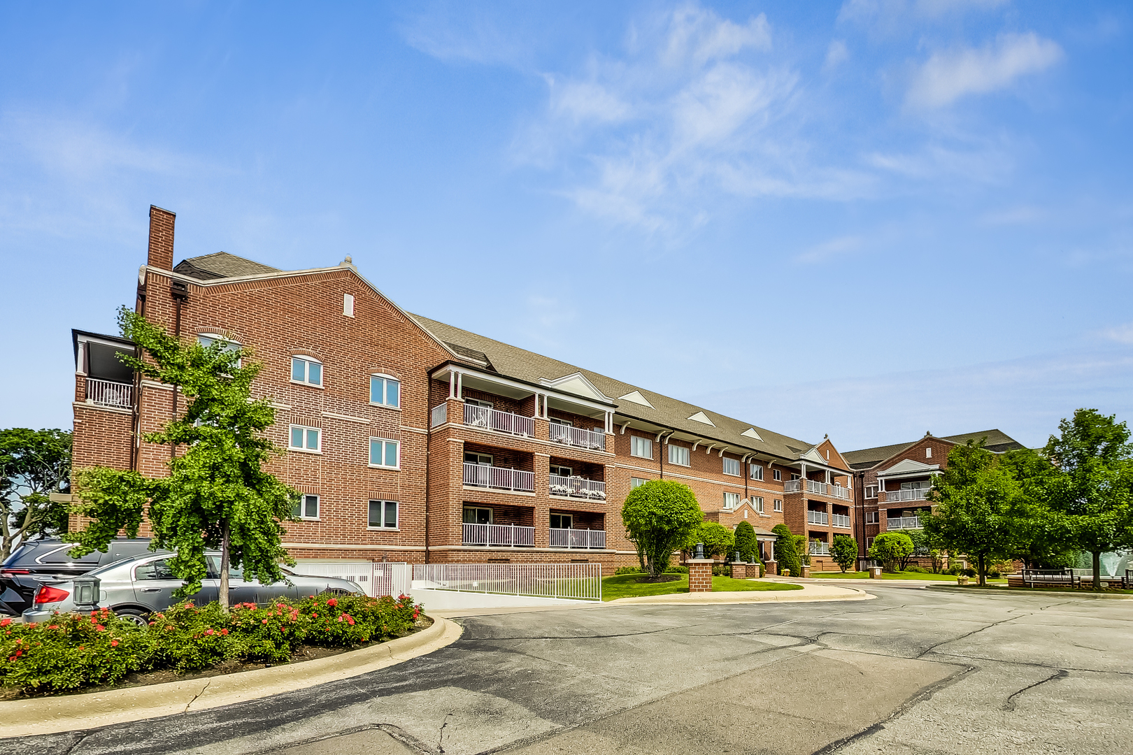 400 S Northwest Highway 202