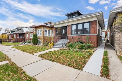 Tiny photo for 2922 N Kilpatrick Avenue, Chicago, IL 60641 (MLS # 12521044)