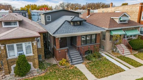 2922 N Kilpatrick Avenue Chicago IL 60641