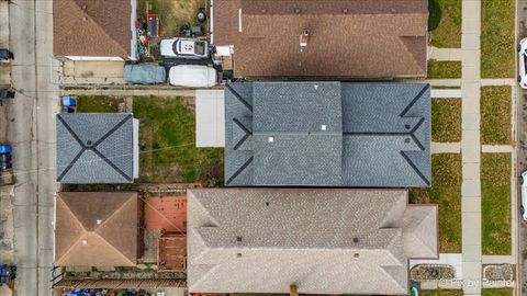 Tiny photo for 2922 N Kilpatrick Avenue, Chicago, IL 60641 (MLS # 12521044)