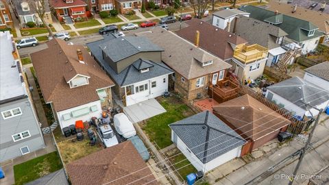 Tiny photo for 2922 N Kilpatrick Avenue, Chicago, IL 60641 (MLS # 12521044)