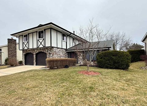 Tiny photo for 1166 Saylesville Lane, Schaumburg, IL 60193 (MLS # 12605360)