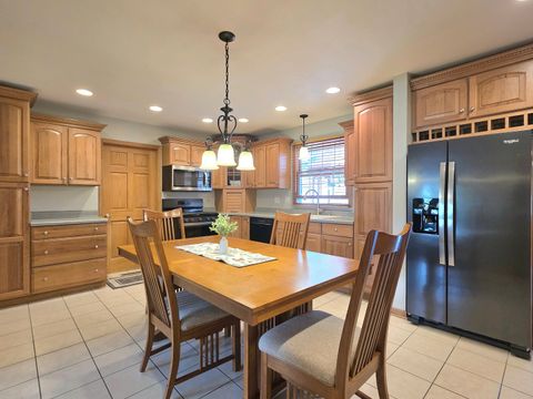 Tiny photo for 11607 S Nagle Avenue, Worth, IL 60482 (MLS # 12626012)