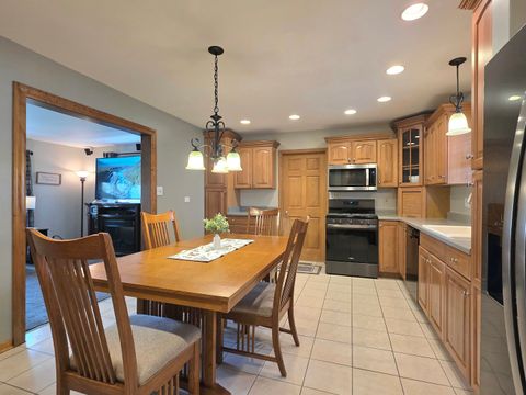 Tiny photo for 11607 S Nagle Avenue, Worth, IL 60482 (MLS # 12626012)