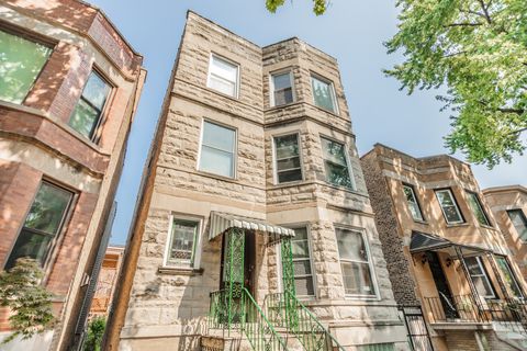 3853 N Janssen Avenue Chicago IL 60613