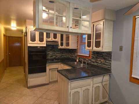 Tiny photo for 12622 S Marquette Avenue, Chicago, IL 60633 (MLS # 12550994)