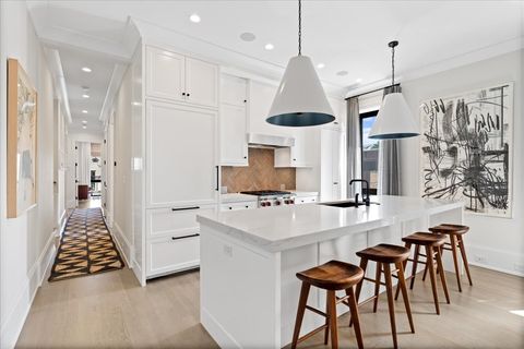 Tiny photo for 2617 N Seminary Avenue #3S, Chicago, IL 60614 (MLS # 12458943)