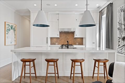 Tiny photo for 2617 N Seminary Avenue #3S, Chicago, IL 60614 (MLS # 12458943)