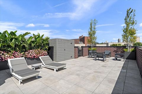 Tiny photo for 2617 N Seminary Avenue #3S, Chicago, IL 60614 (MLS # 12458943)
