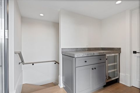 Tiny photo for 2617 N Seminary Avenue #3S, Chicago, IL 60614 (MLS # 12458943)