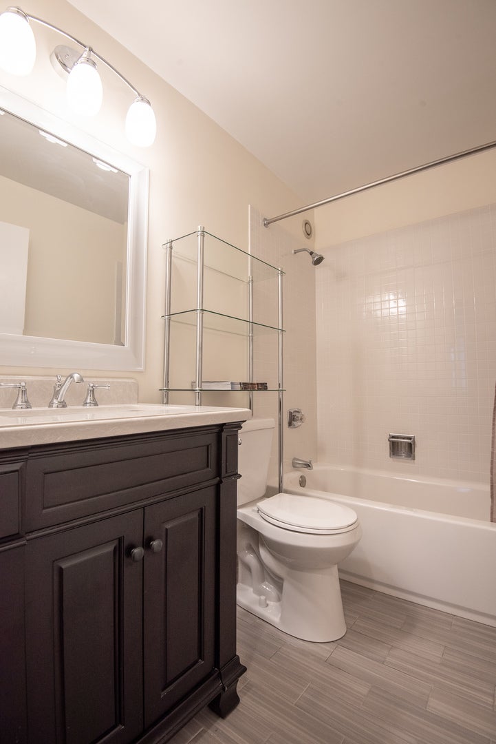 801 S Plymouth Court 417