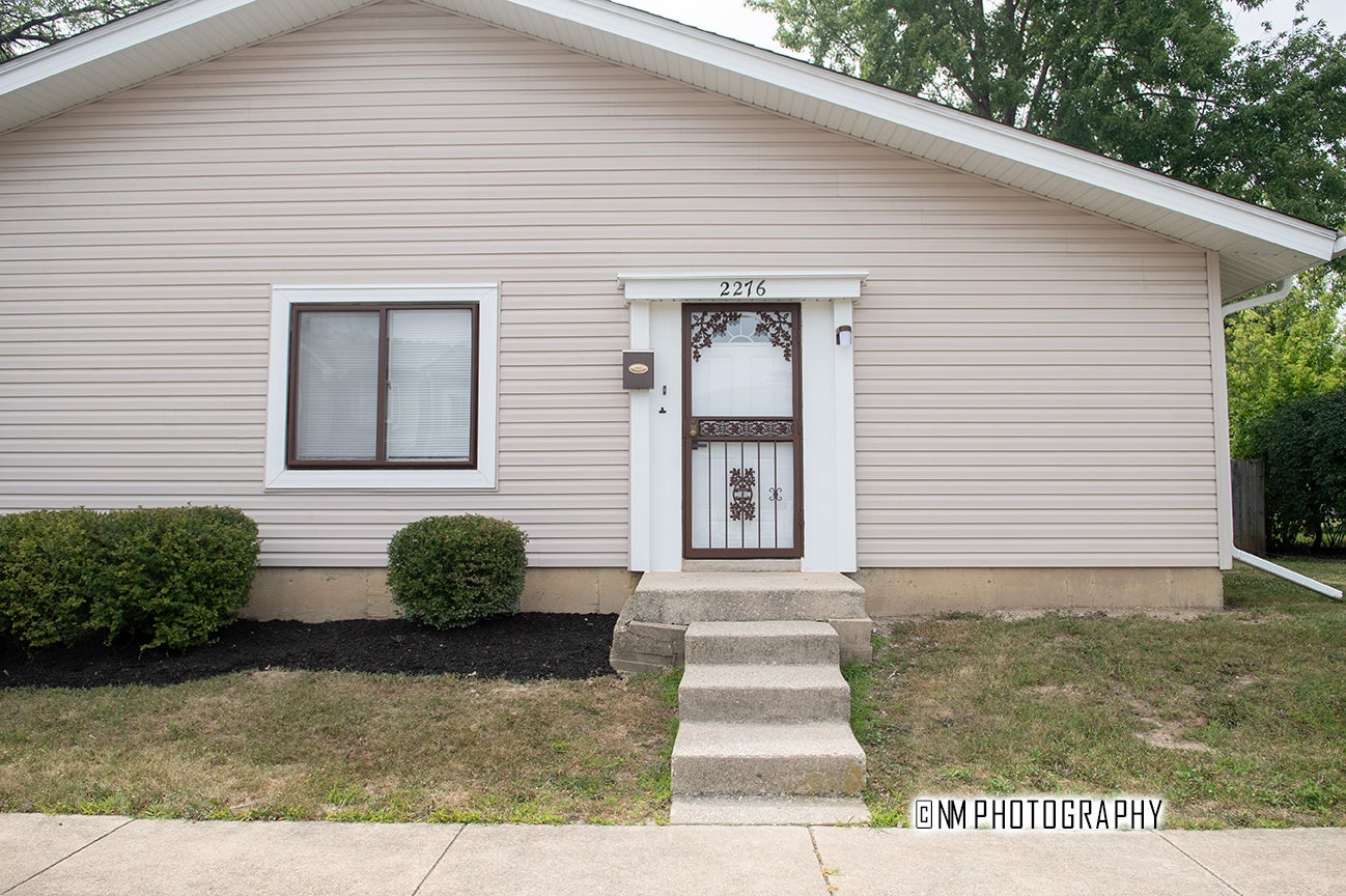 2276 WINDSOR Lane