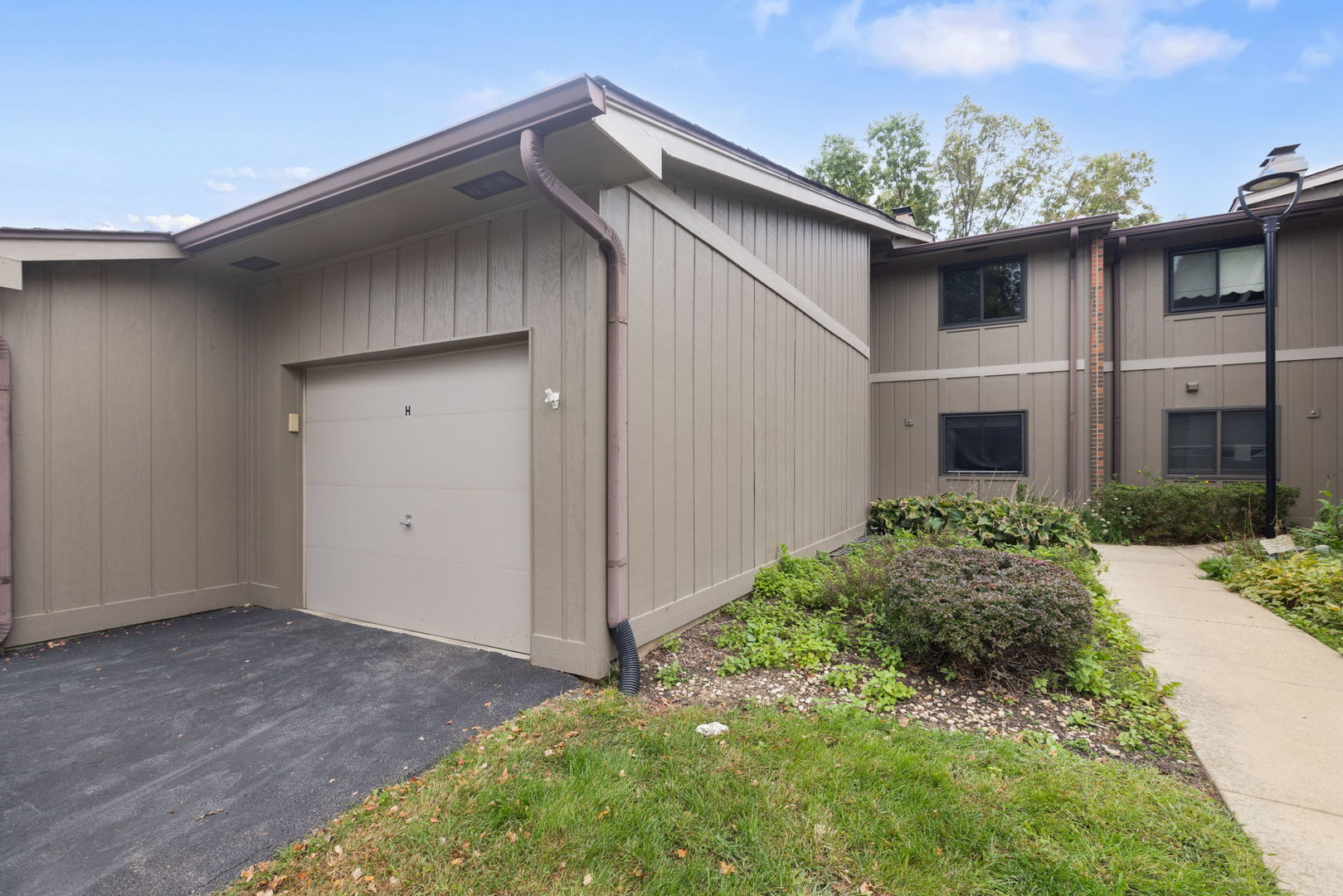 29W381 Emerald Green Drive H