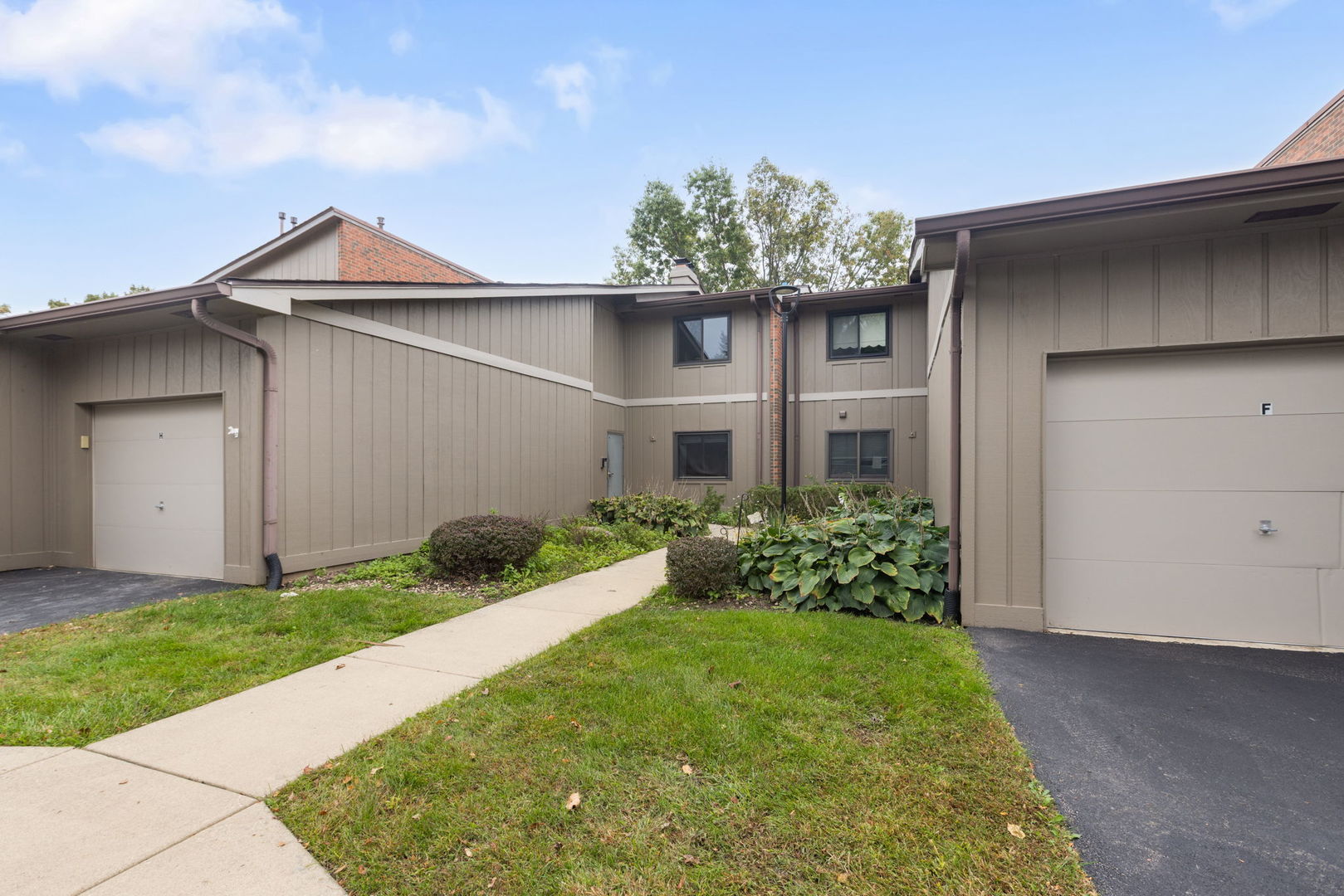 29W381 Emerald Green Drive H