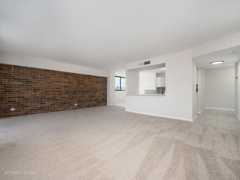 Tiny photo for 101 Bar Harbour Road #2M, Schaumburg, IL 60193 (MLS # 12581441)