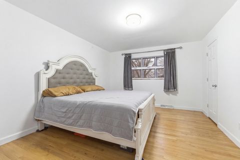 Tiny photo for 1348 Sheffield Drive, Elgin, IL 60123 (MLS # 12584472)