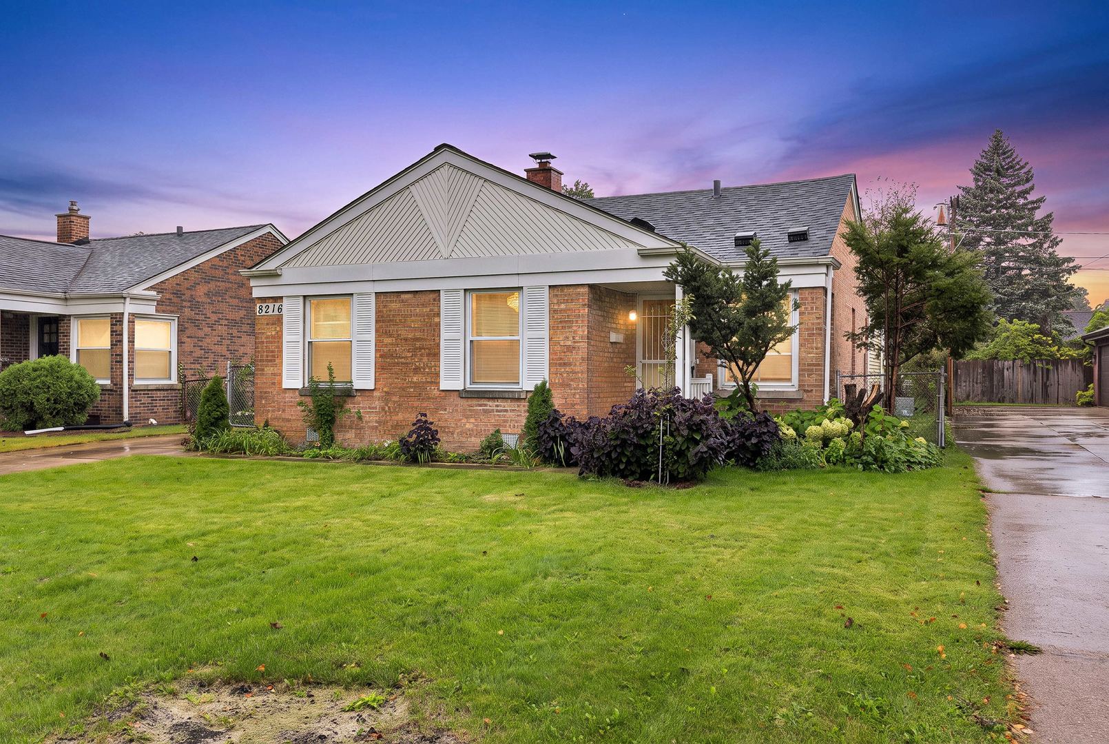 8216 N Caldwell Avenue