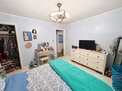 Tiny photo for 1404 Kirkwood Boulevard, Davenport, IA 52803 (MLS # 12590824)