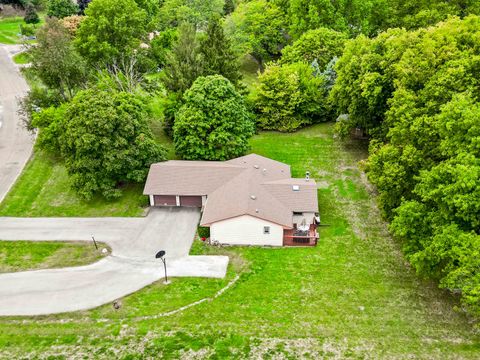 Tiny photo for 108 Cardinal Drive, Leroy, IL 61752 (MLS # 12482970)