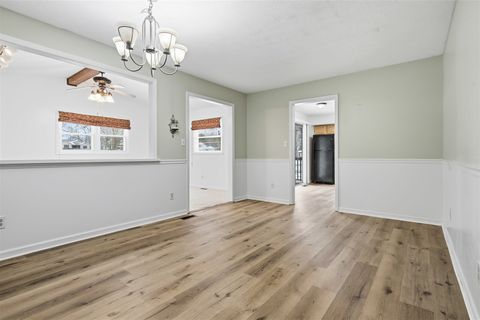 Tiny photo for 108 Cardinal Drive, Leroy, IL 61752 (MLS # 12482970)