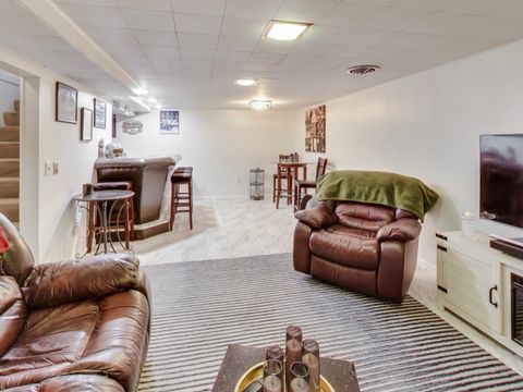 Tiny photo for 8124 W Courtland Avenue W, Harwood Heights, IL 60706 (MLS # 12614282)