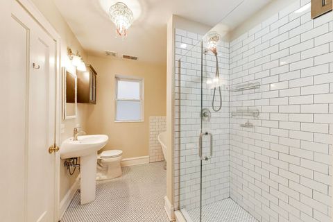Tiny photo for 1734 W FOSTER Avenue #1, Chicago, IL 60640 (MLS # 12608494)