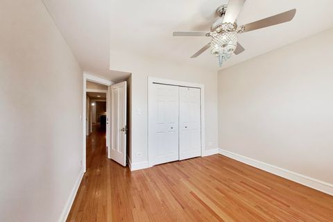Tiny photo for 1734 W FOSTER Avenue #1, Chicago, IL 60640 (MLS # 12608494)