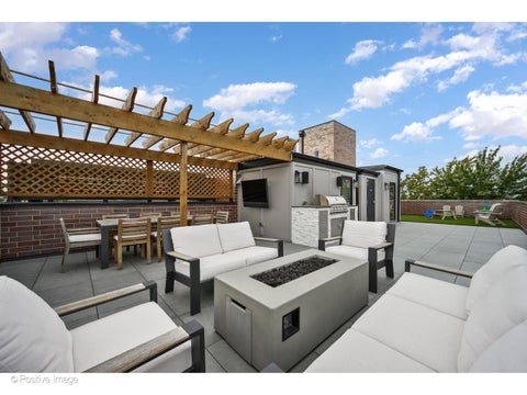 Tiny photo for 1719 N Burling Street #4N, Chicago, IL 60614 (MLS # 12771177)