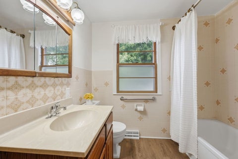 Tiny photo for 1871 41st Street, Moline, IL 61265 (MLS # 12747249)