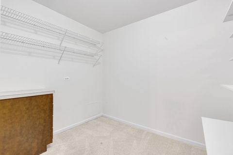 Tiny photo for 129 Acacia Circle #106E, Indian Head Park, IL 60525 (MLS # 12558071)