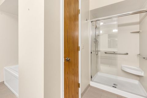 Tiny photo for 129 Acacia Circle #106E, Indian Head Park, IL 60525 (MLS # 12558071)