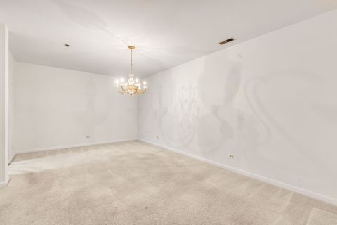 Tiny photo for 129 Acacia Circle #106E, Indian Head Park, IL 60525 (MLS # 12558071)