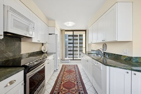 Tiny photo for 1410 N State Parkway #18B, Chicago, IL 60610 (MLS # 12533379)