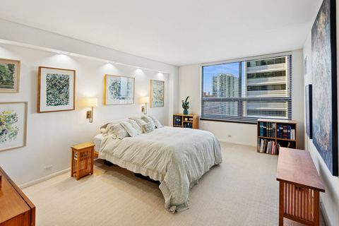 Tiny photo for 1410 N State Parkway #18B, Chicago, IL 60610 (MLS # 12533379)