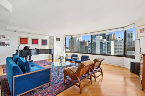 Tiny photo for 1410 N State Parkway #18B, Chicago, IL 60610 (MLS # 12533379)