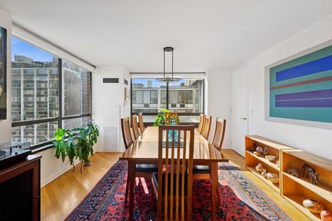 Tiny photo for 1410 N State Parkway #18B, Chicago, IL 60610 (MLS # 12533379)