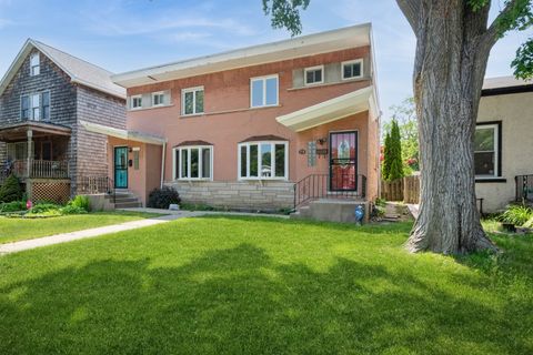 1718 Hovland Court Evanston IL 60201