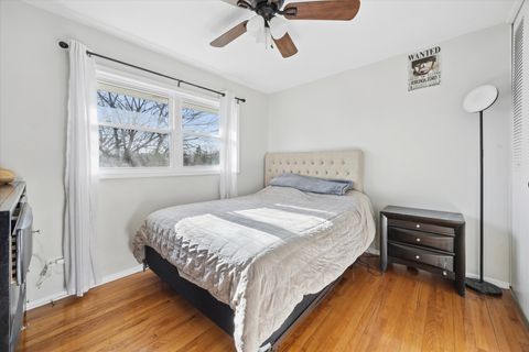 Tiny photo for 4709 William Street, McHenry, IL 60051 (MLS # 12606998)