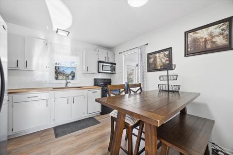 Tiny photo for 4709 William Street, McHenry, IL 60051 (MLS # 12606998)