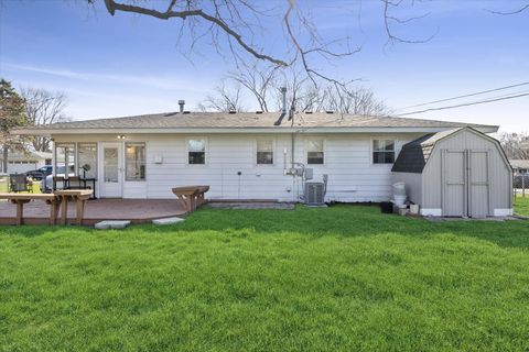 Tiny photo for 4709 William Street, McHenry, IL 60051 (MLS # 12606998)