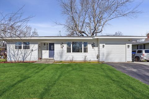 Photo of 4709 William Street, McHenry, IL 60051 (MLS # 12606998)