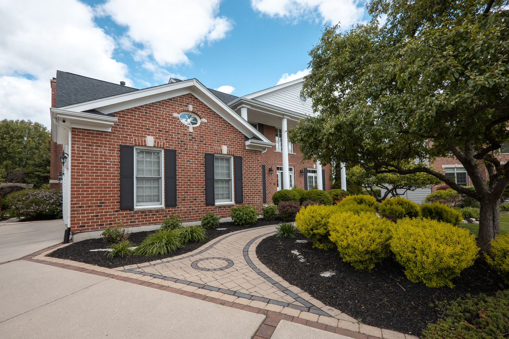2040 Arrowhead Court