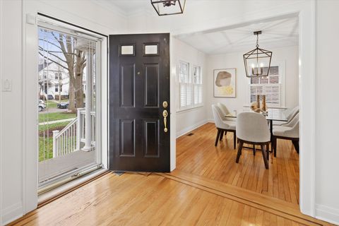 Tiny photo for 1620 Washington Avenue, Wilmette, IL 60091 (MLS # 12604897)