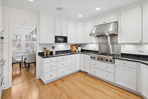 Tiny photo for 1620 Washington Avenue, Wilmette, IL 60091 (MLS # 12604897)