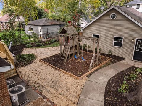 Tiny photo for 1620 Washington Avenue, Wilmette, IL 60091 (MLS # 12604897)