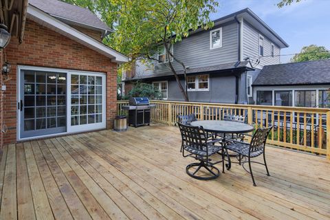 Tiny photo for 1620 Washington Avenue, Wilmette, IL 60091 (MLS # 12604897)